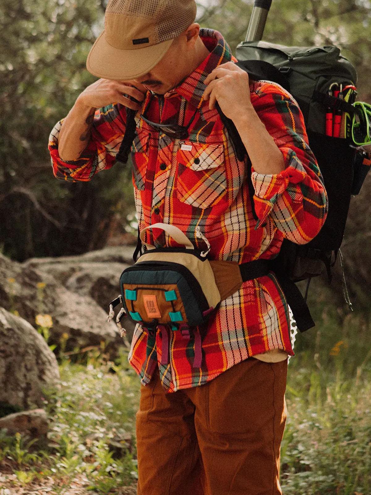 Topo Designs Mountain Hip Pack Khaki Pond Blue