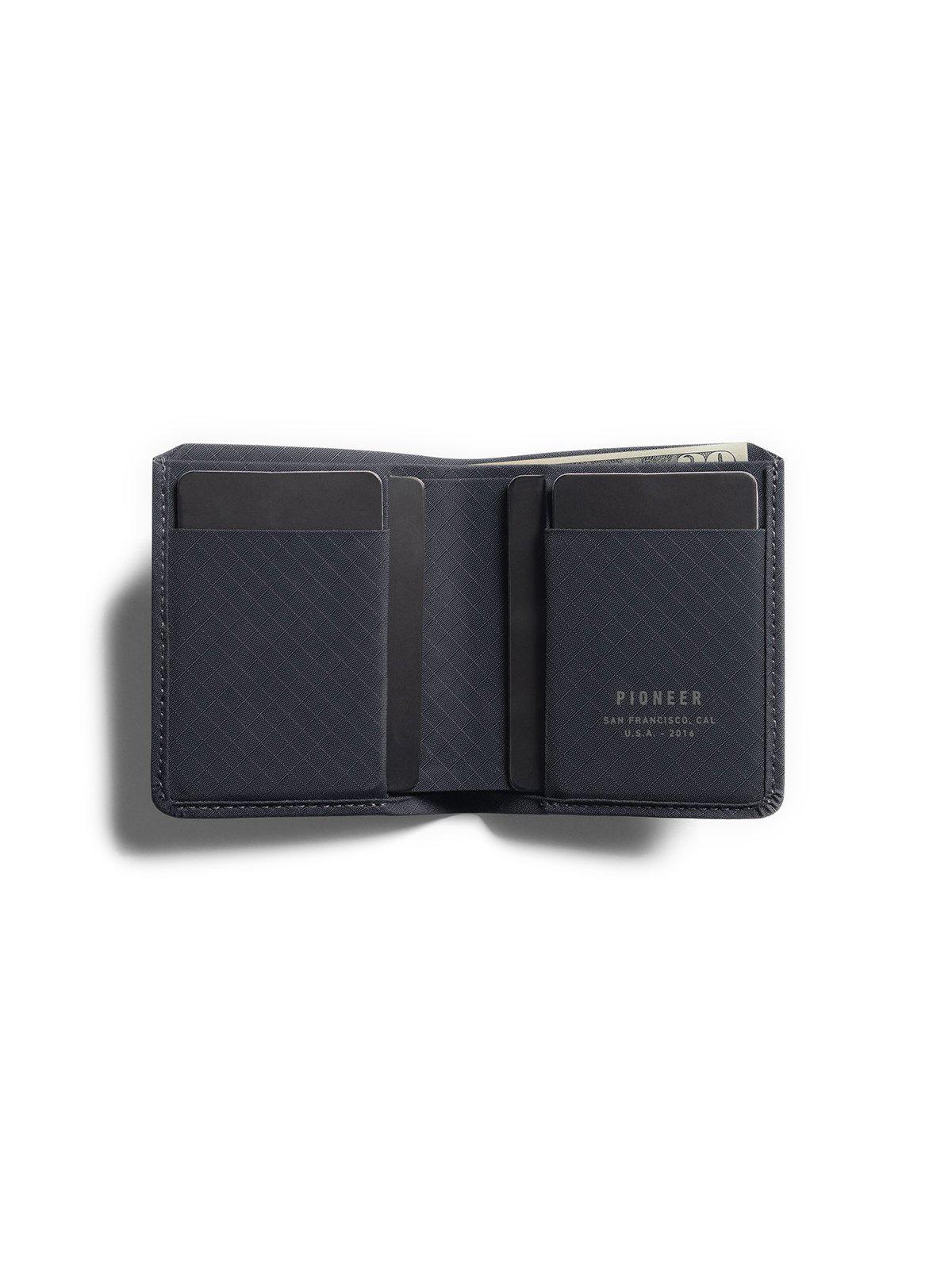 Pioneer Altitude Billfold Wallet 3PN Navy