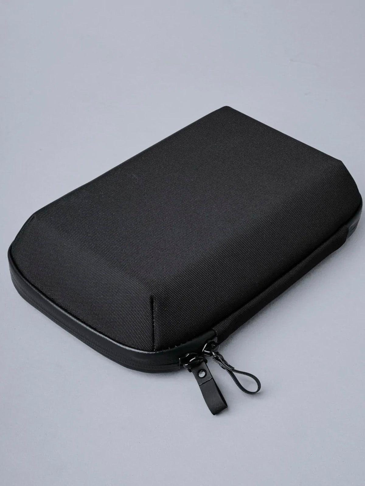 Alpaka Cable Case