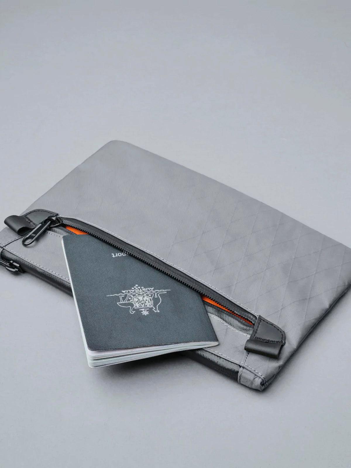 Alpaka Zip Pouch Max Forest Slate Grey