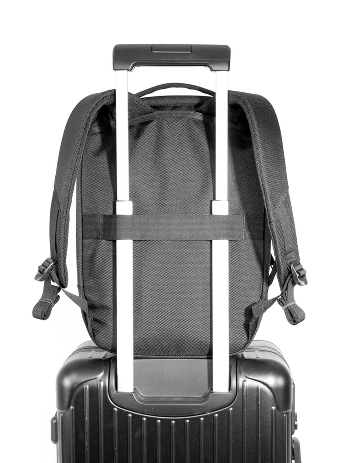 AER Slim Pack Black 8.5L - MORE by Morello Indonesia