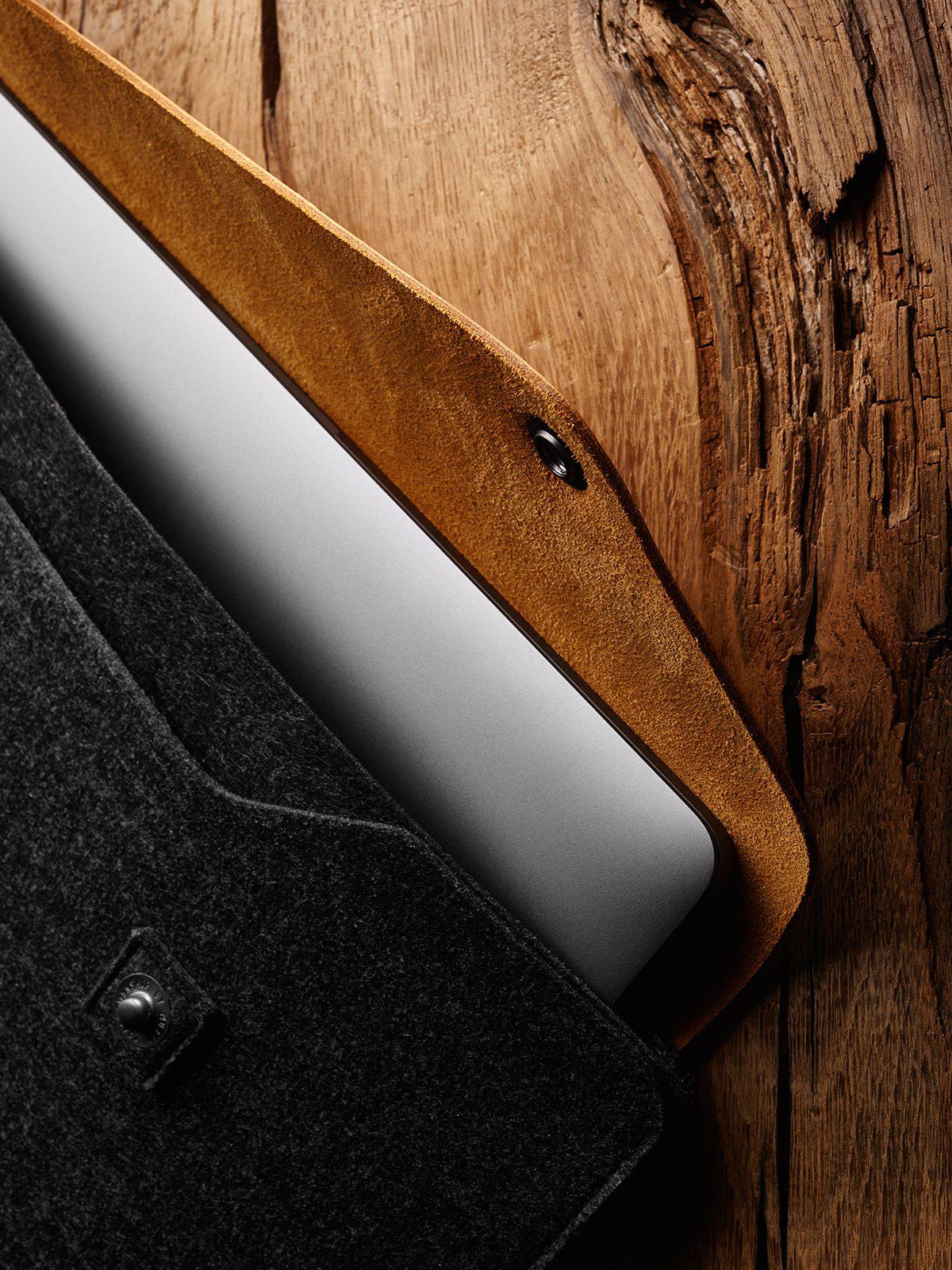 Mujjo Laptop Sleeve for Macbook 13 Inch Pro &amp; Air Tan
