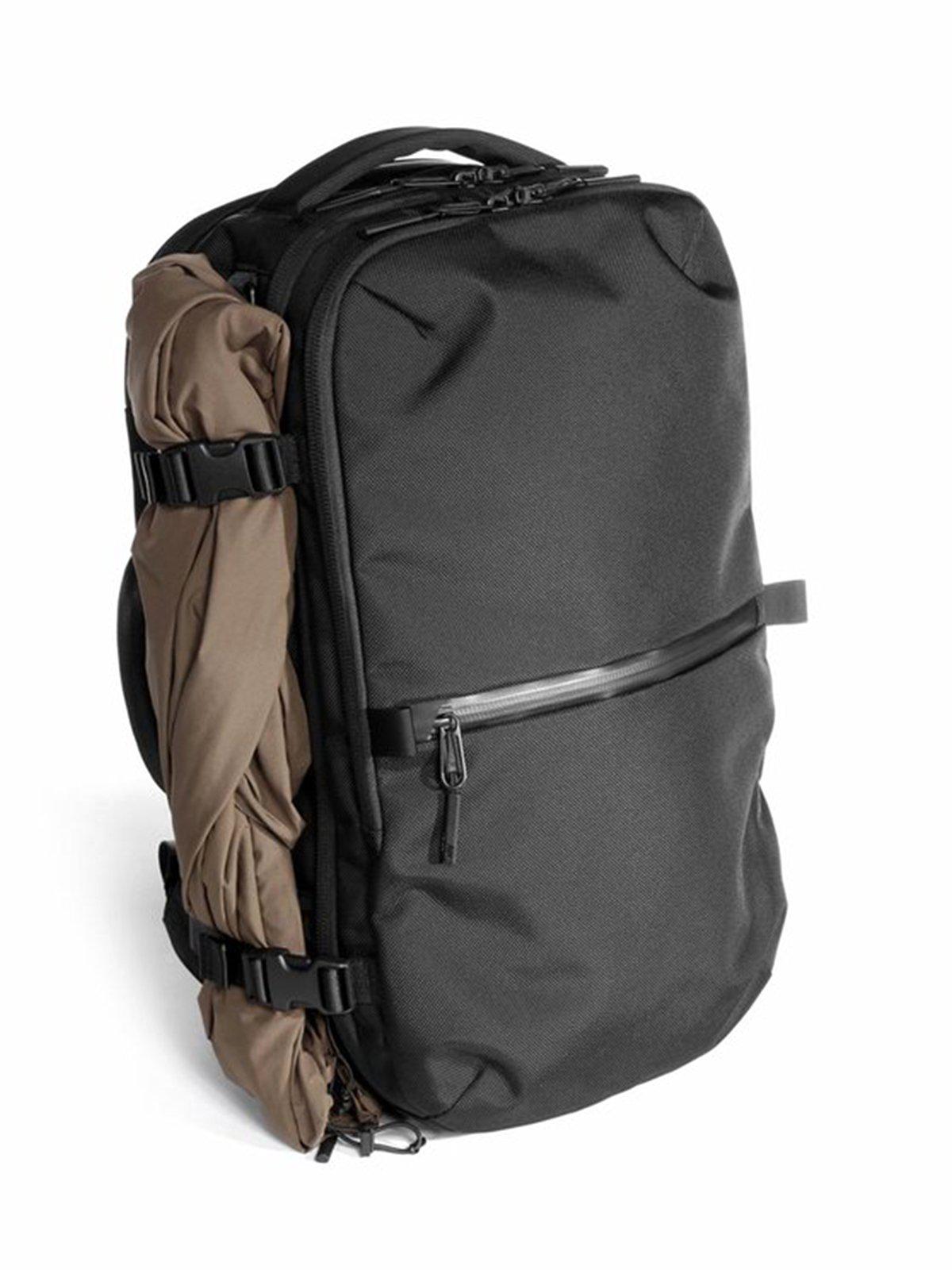 AER Travel Pack 2 Black 33L AER Travel Pack 2 Black 33L