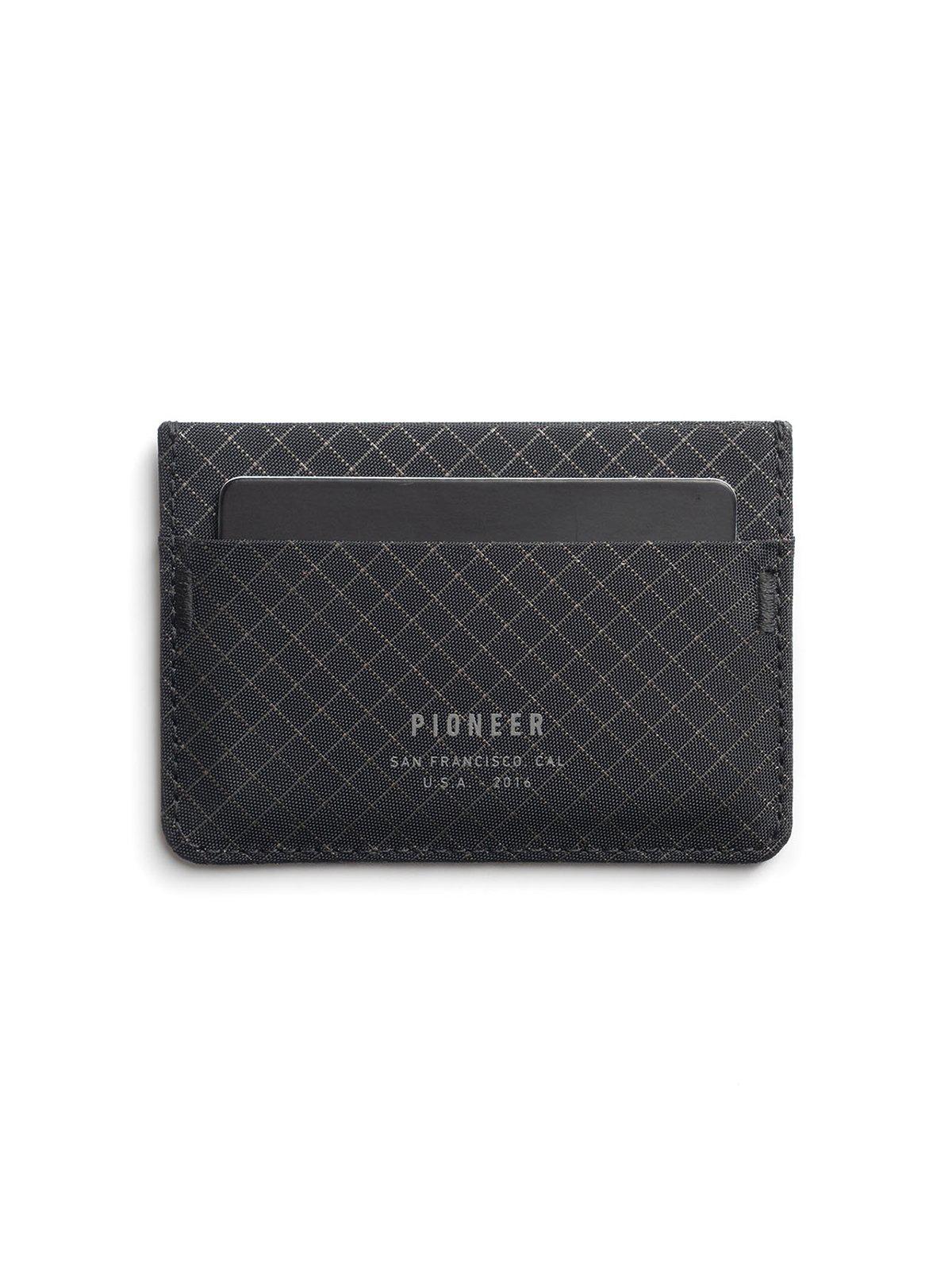 Pioneer Molecule Card Holder 10XD Ripstop Onyx - MORE by Morello Indonesia