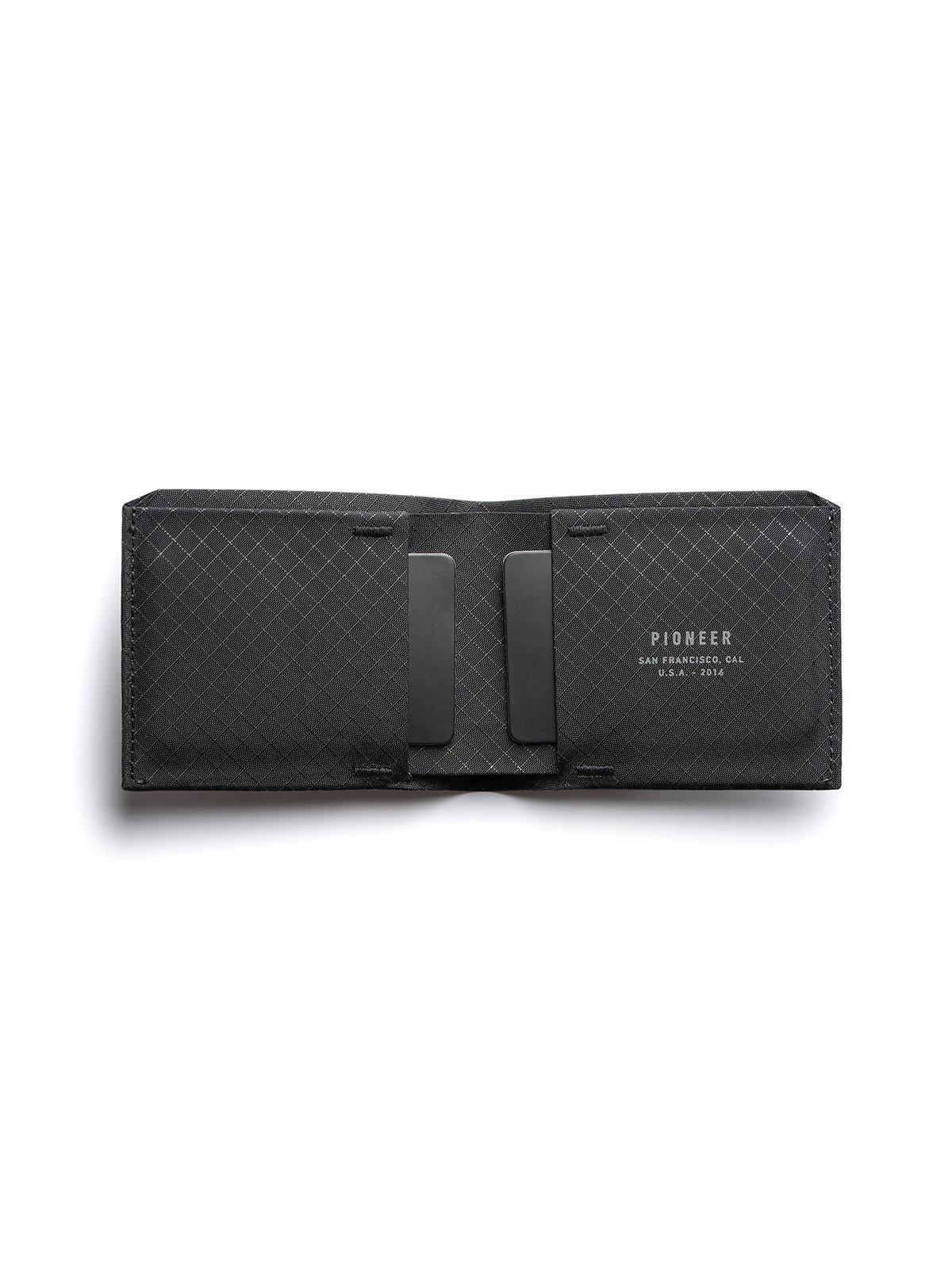Pioneer The Flyfold Wallet 10XD Ripstop Onyx RFID - MORE by Morello Indonesia