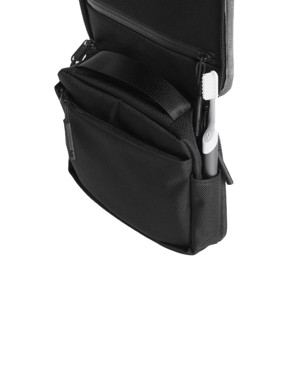 AER Travel Kit Black - MORE by Morello Indonesia