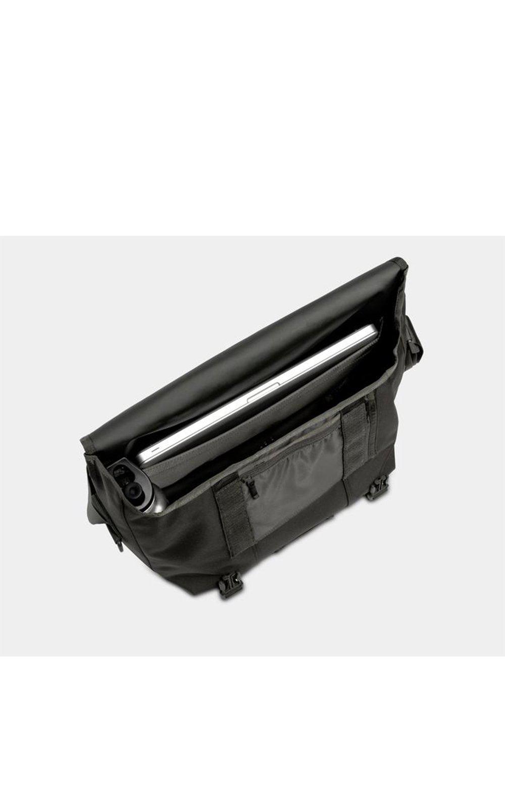Timbuk2 Classic Messenger Bag Bookish M 21L - MORE by Morello Indonesia