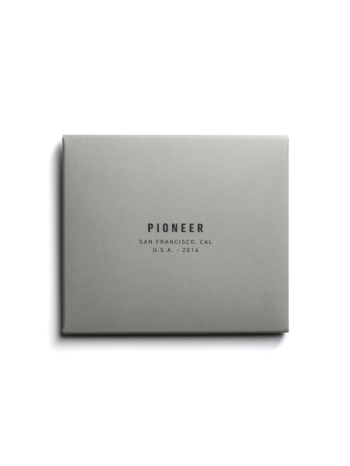 Pioneer Matter Bifold Wallet 3PN Evergreen - MORE by Morello Indonesia