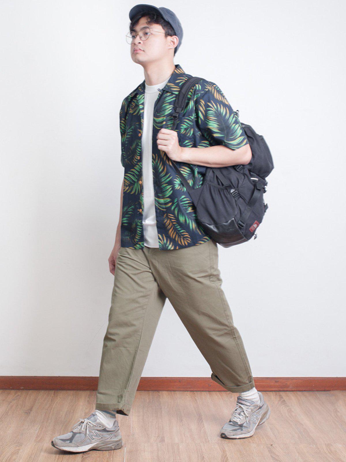 Qutn Hawaiian Shirt SS Navy Tropical Leaves - MORE by Morello Indonesia