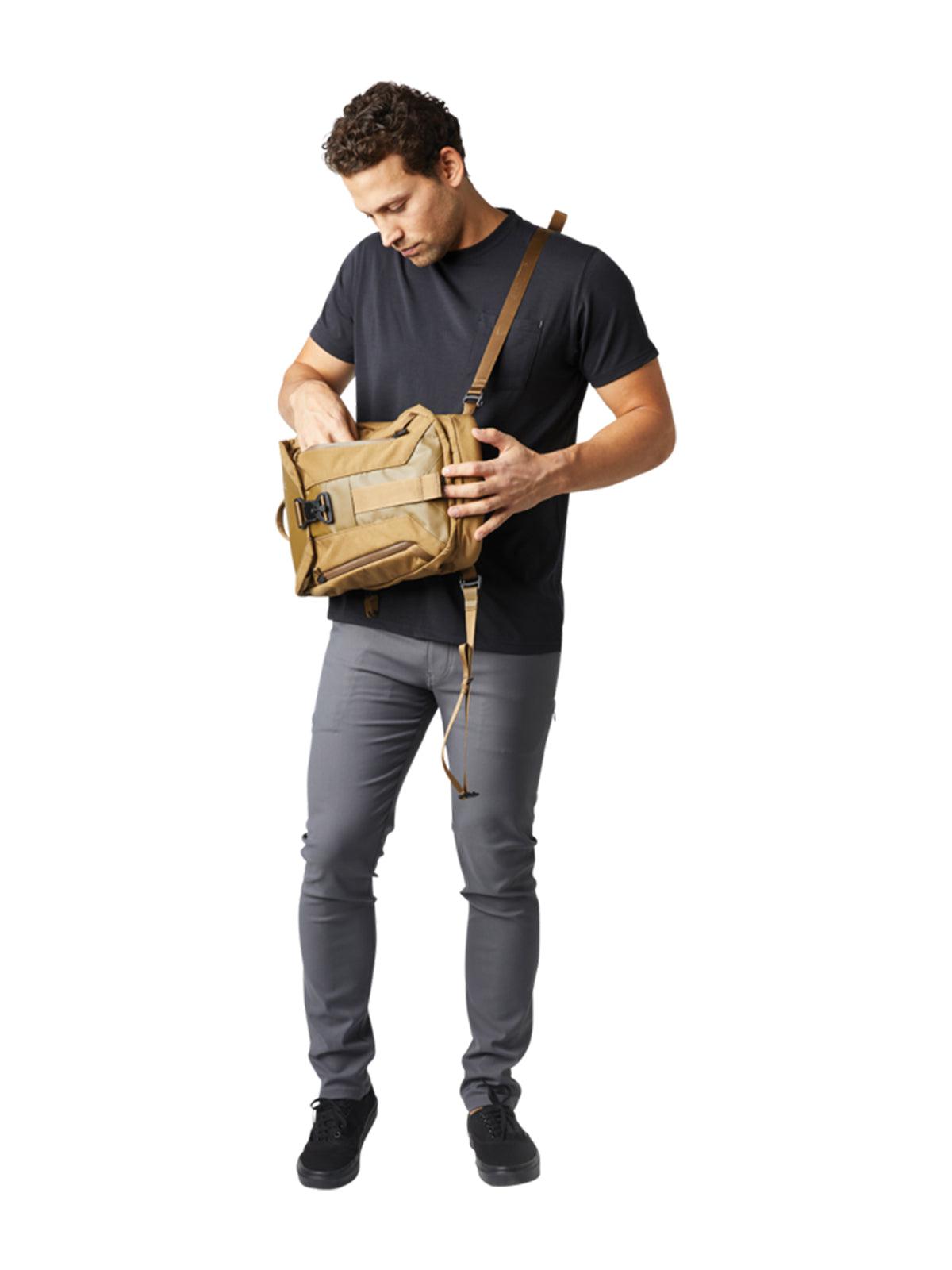 Boundary Supply Errant Sling Obsidian Black