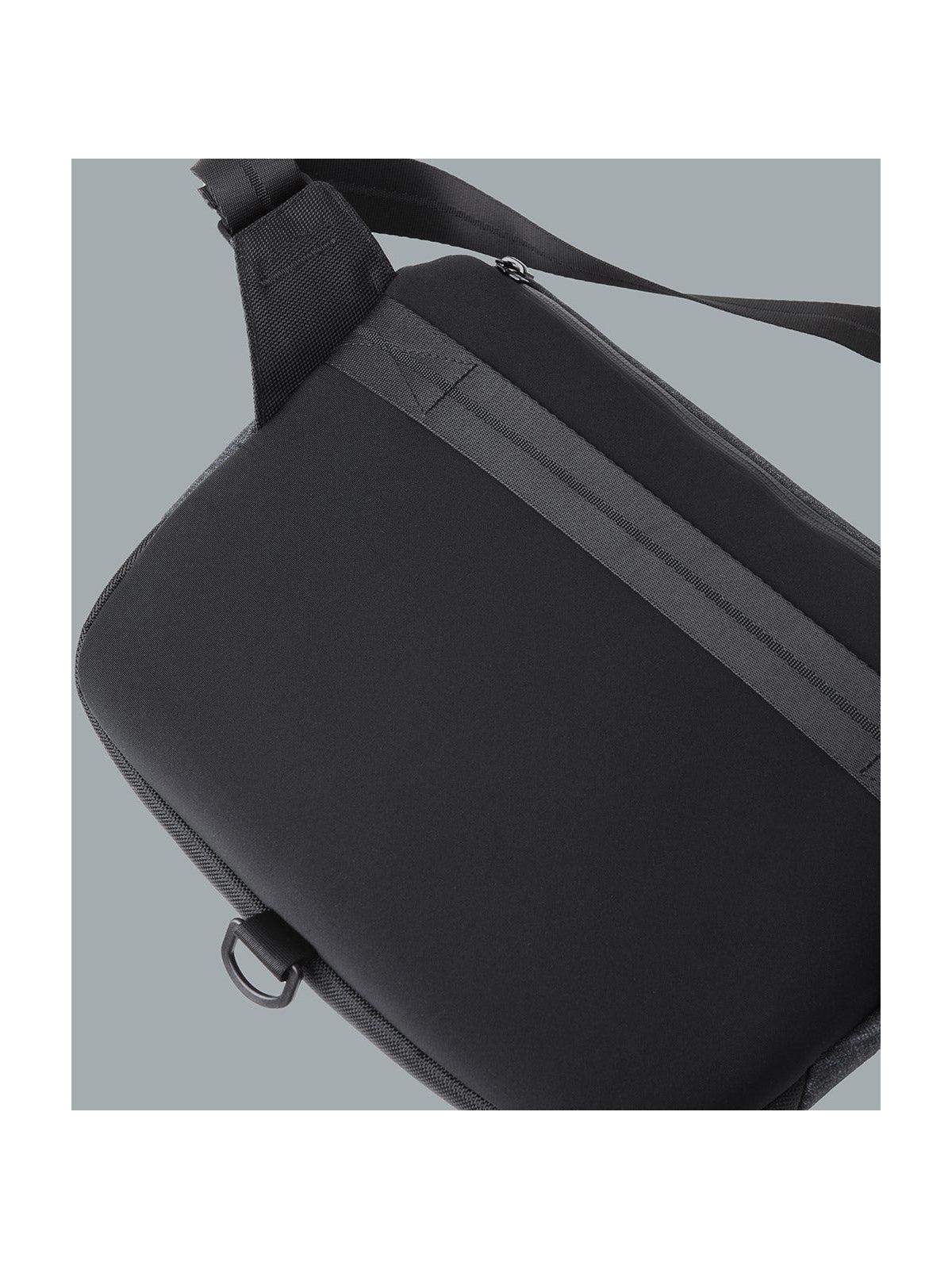 Alpaka Bravo Sling Max Jet Black