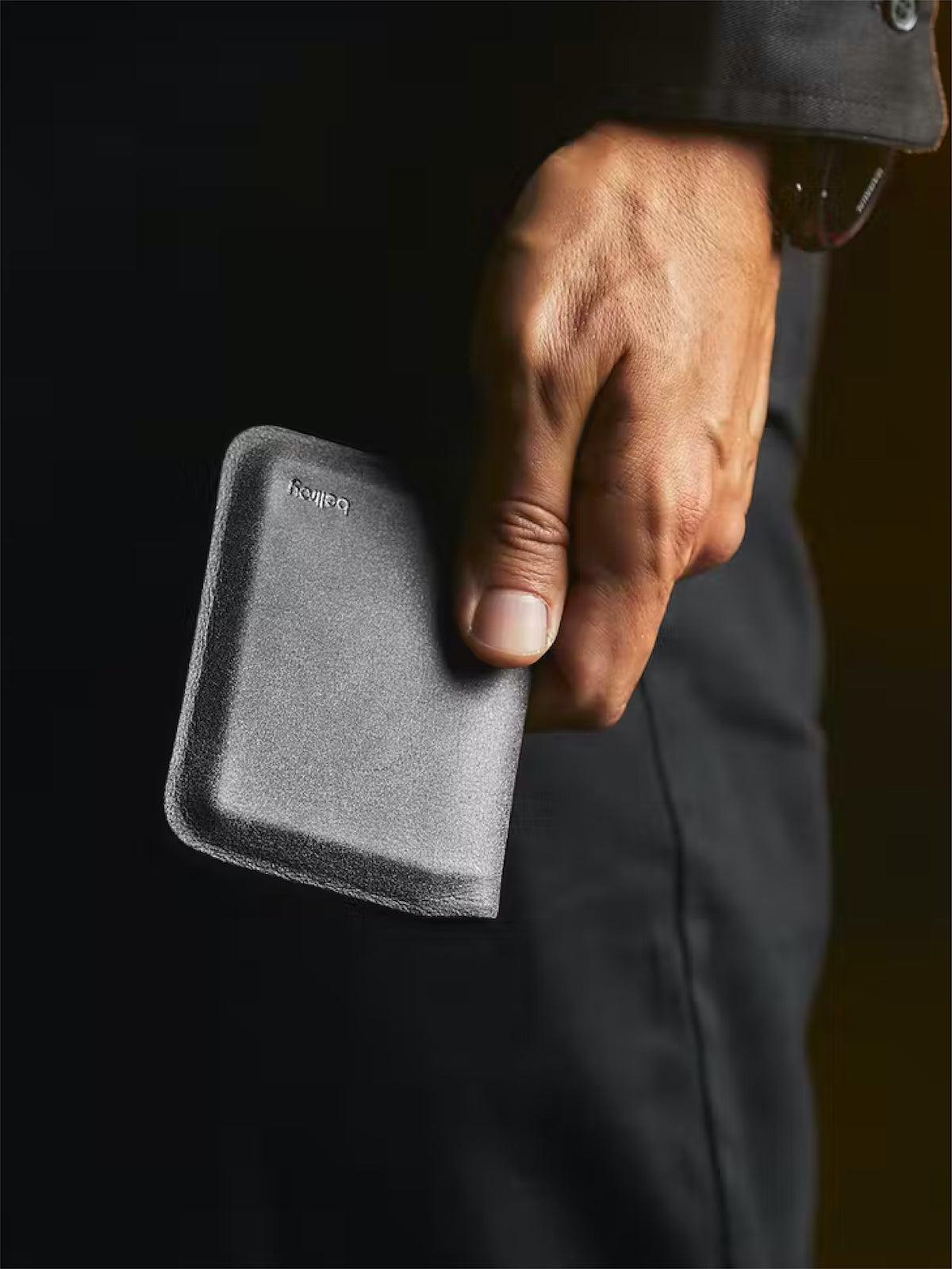Bellroy APEX Slim Sleeve Wallet Raven RFID