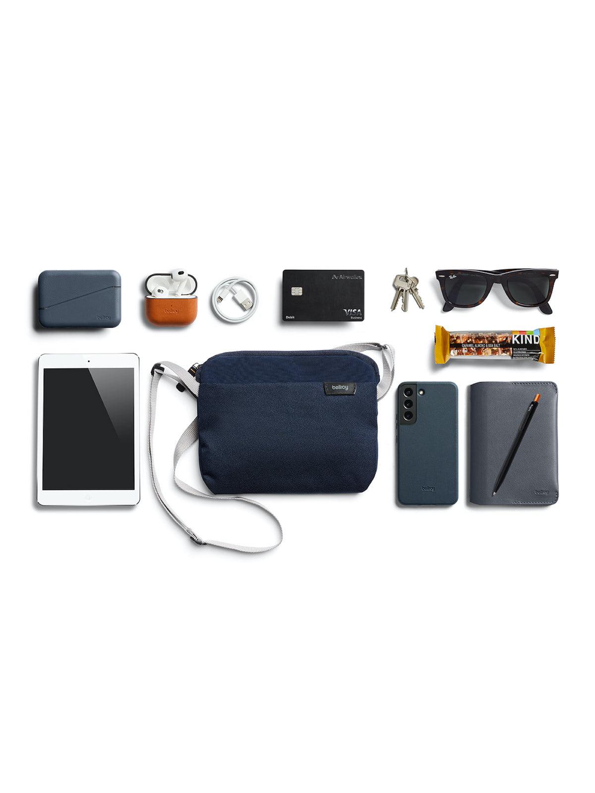 Bellroy City Pouch Plus Navy