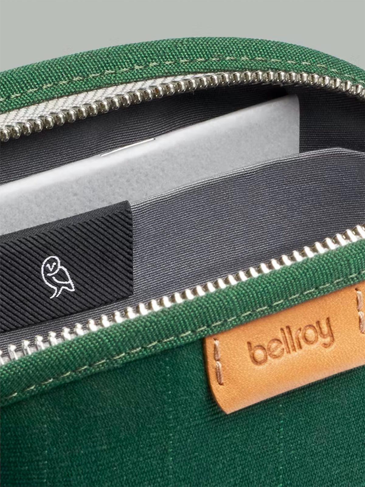Bellroy Classic Pouch Navy