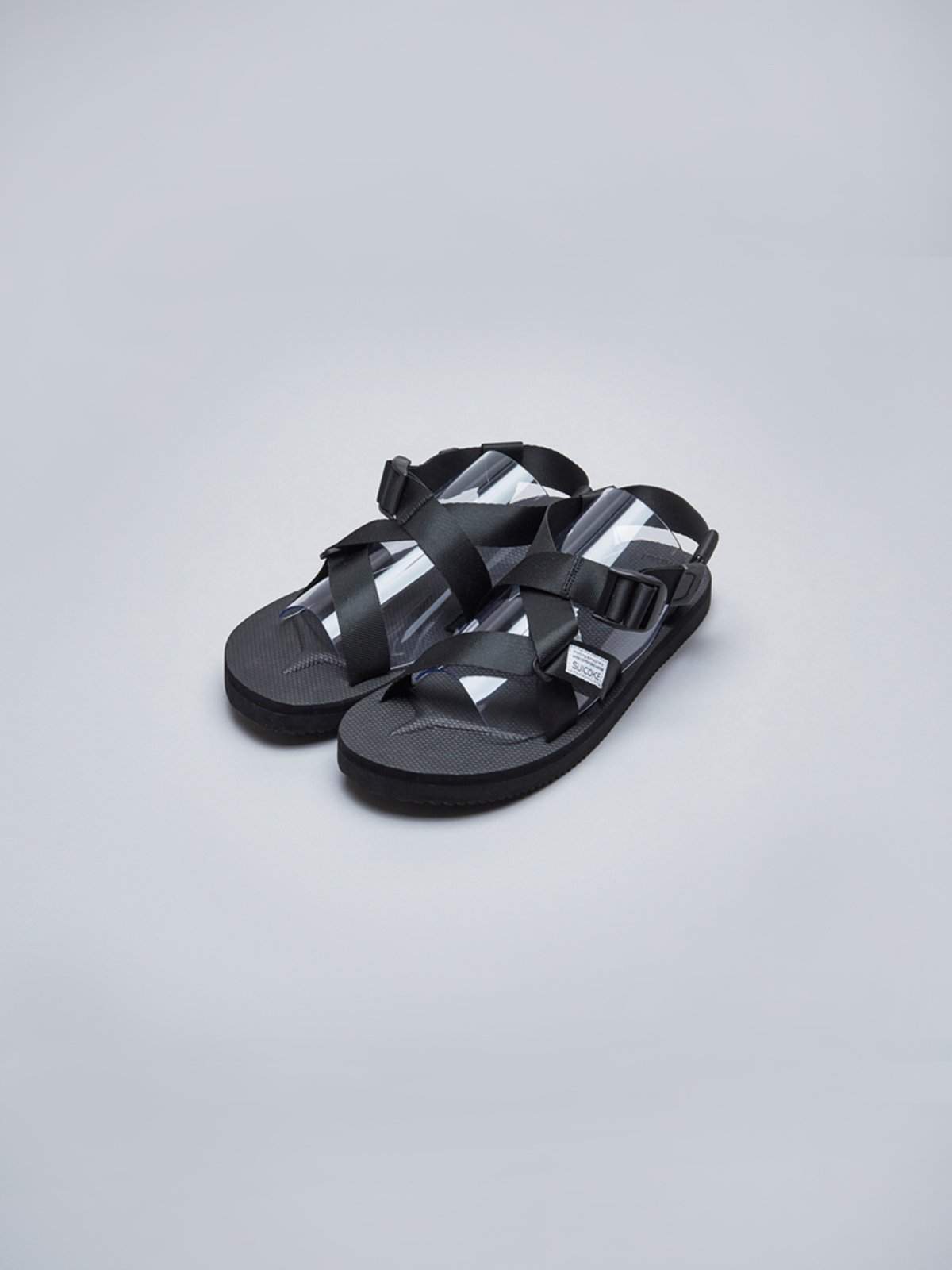 Suicoke CHIN-2 Black - MORE by Morello Indonesia