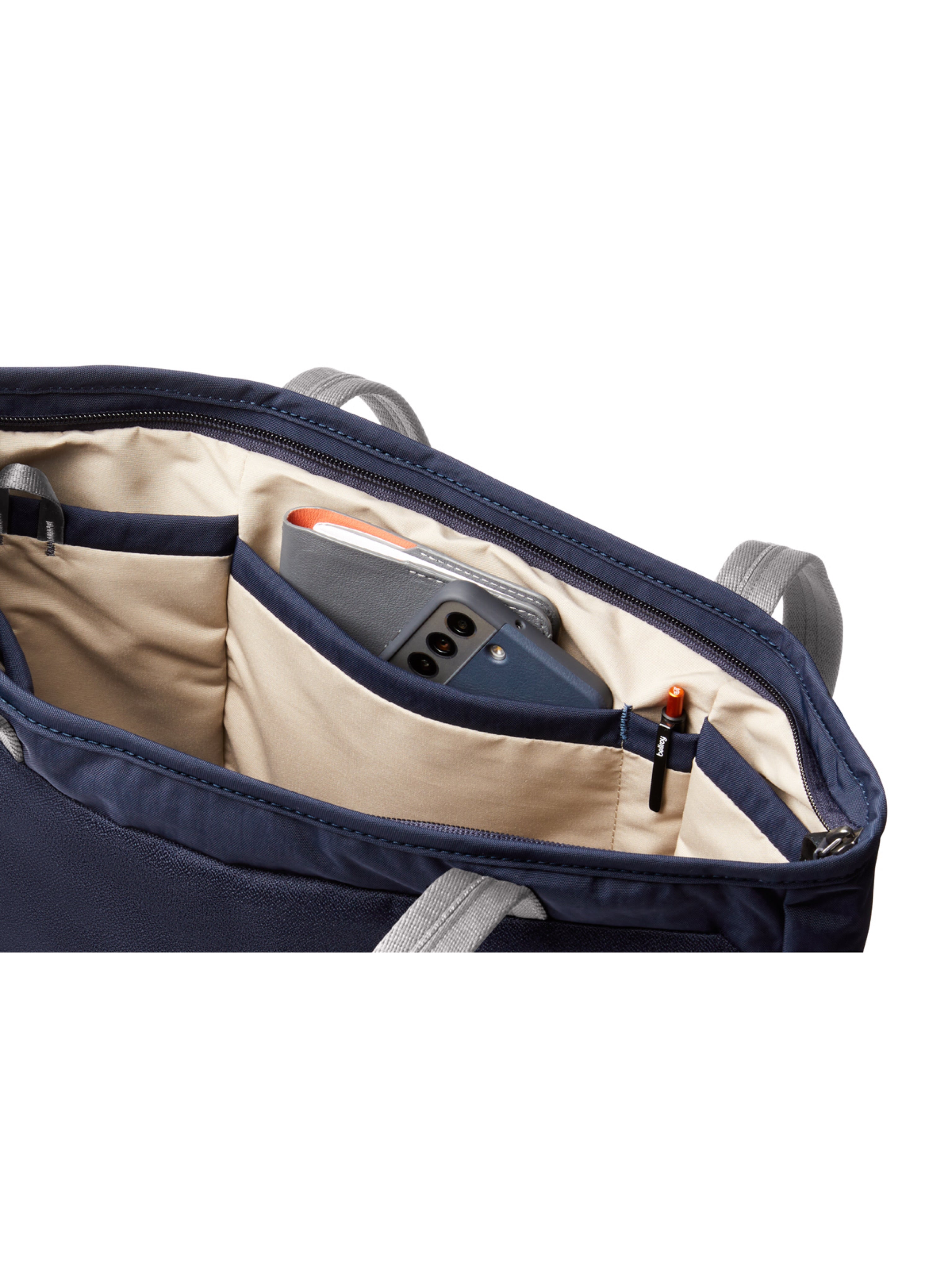 Tokyo Tote – Second Edition Amazon | [Bellroy] Tokyo Tote – Second Edition（ノートPCが