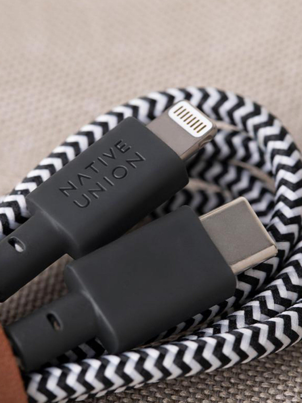 Native Union Belt Cable USB-C to Lightning Zebra 1.2M