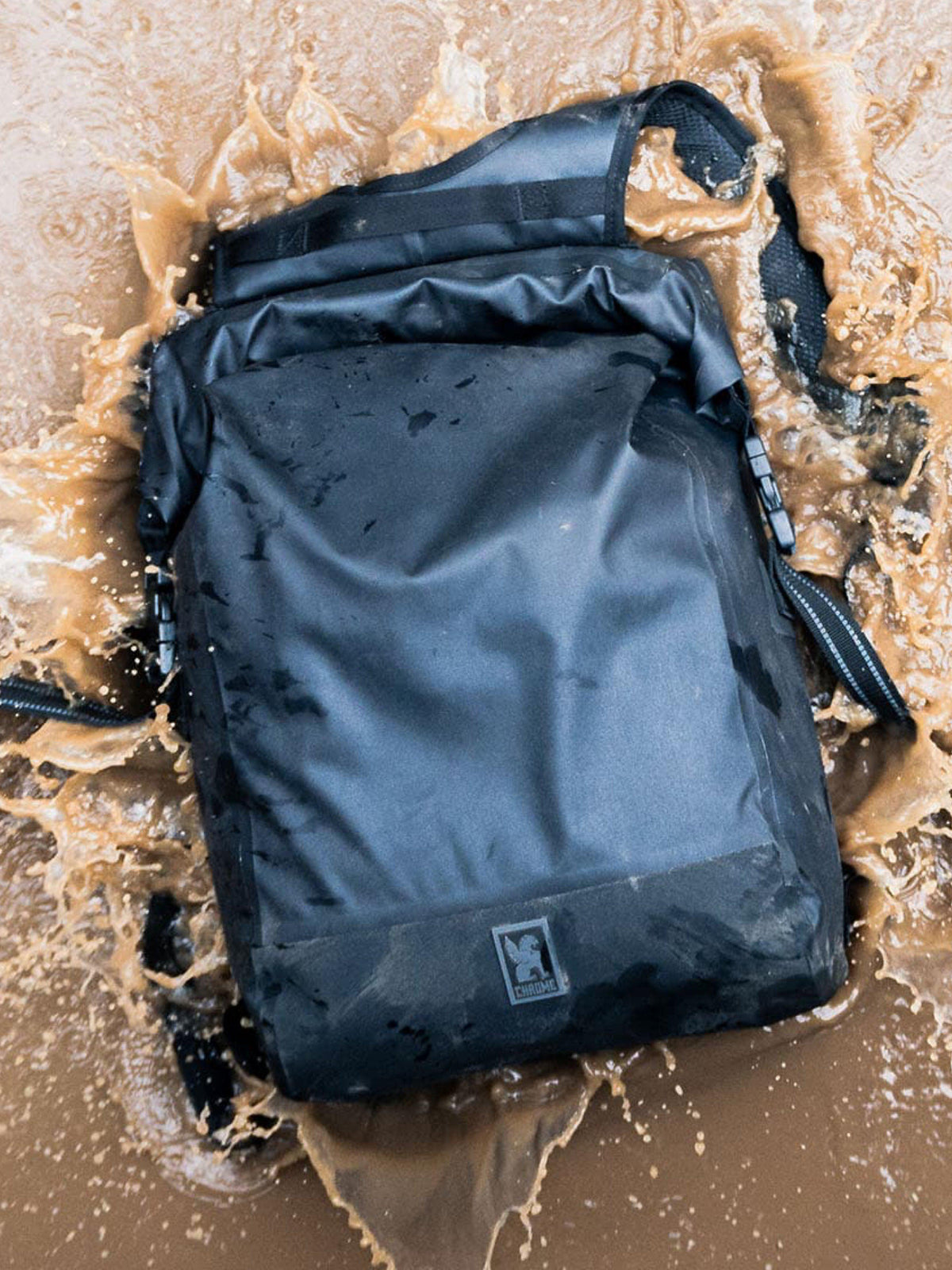 Chrome Industries Urban EX Rolltop 26L Backpack Black