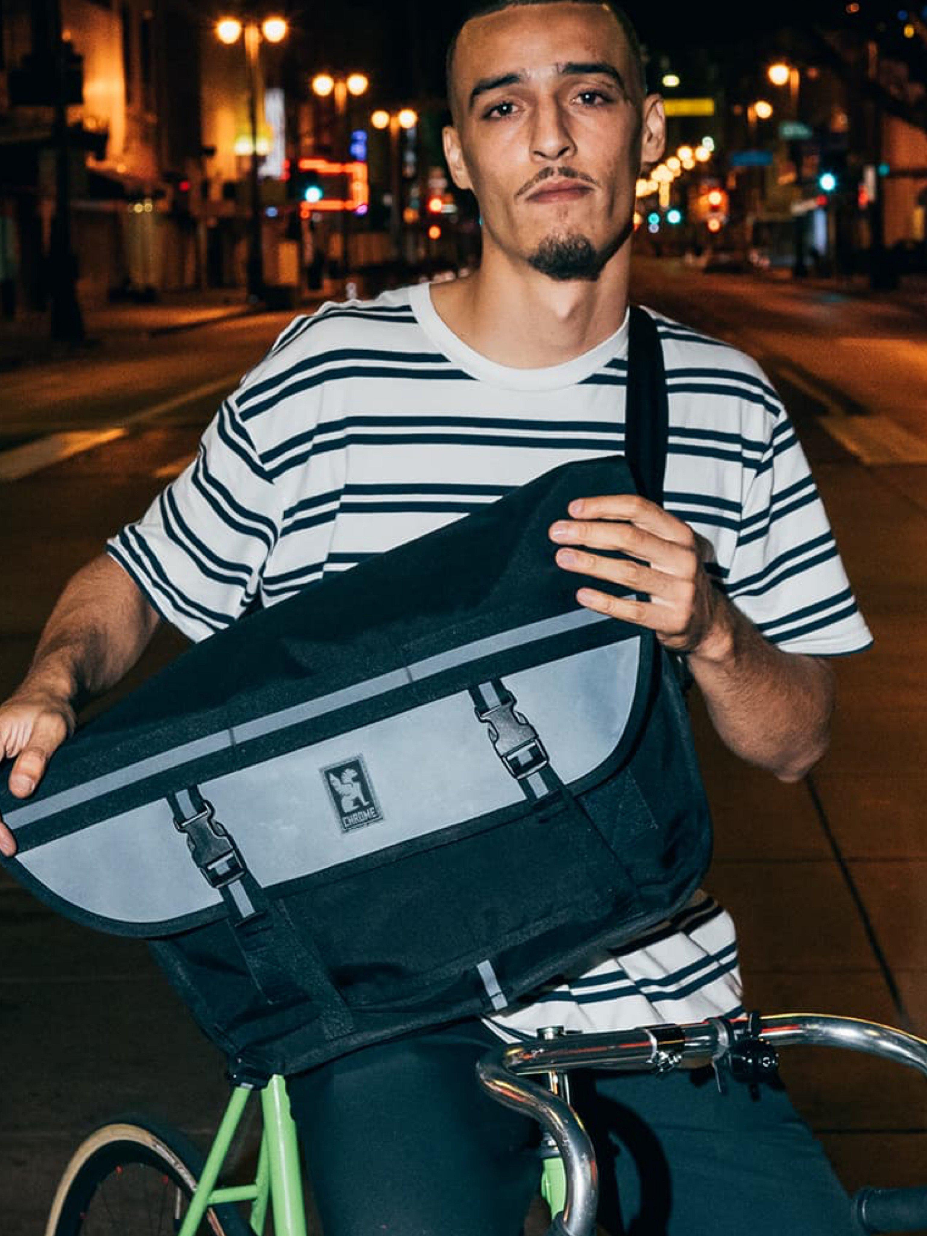 Chrome Industries Citizen Messenger Bag Night Reflective - MORE by