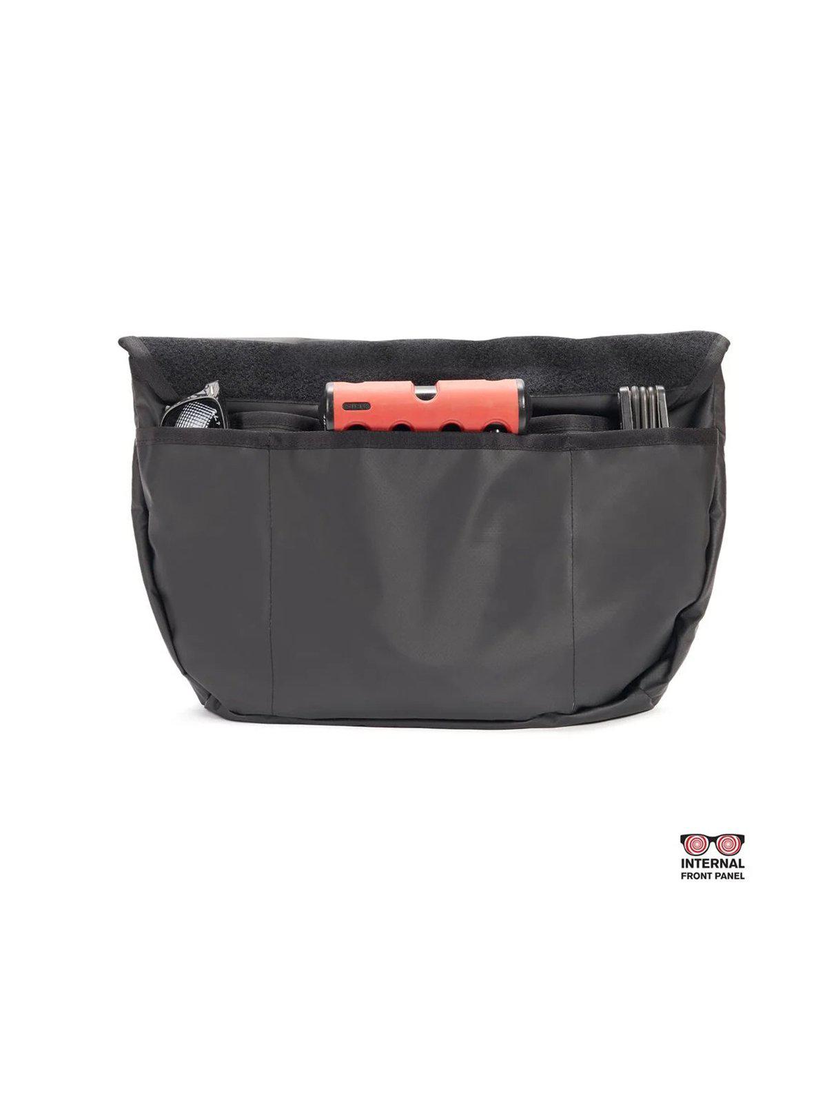 Chrome Industries Simple Messenger Black