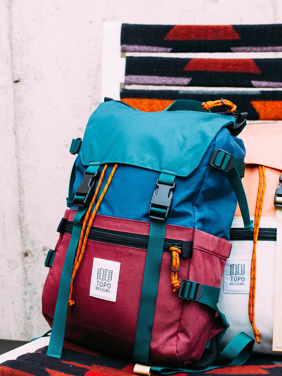 Topo Designs Rover Pack Zinfandel Botanic Green