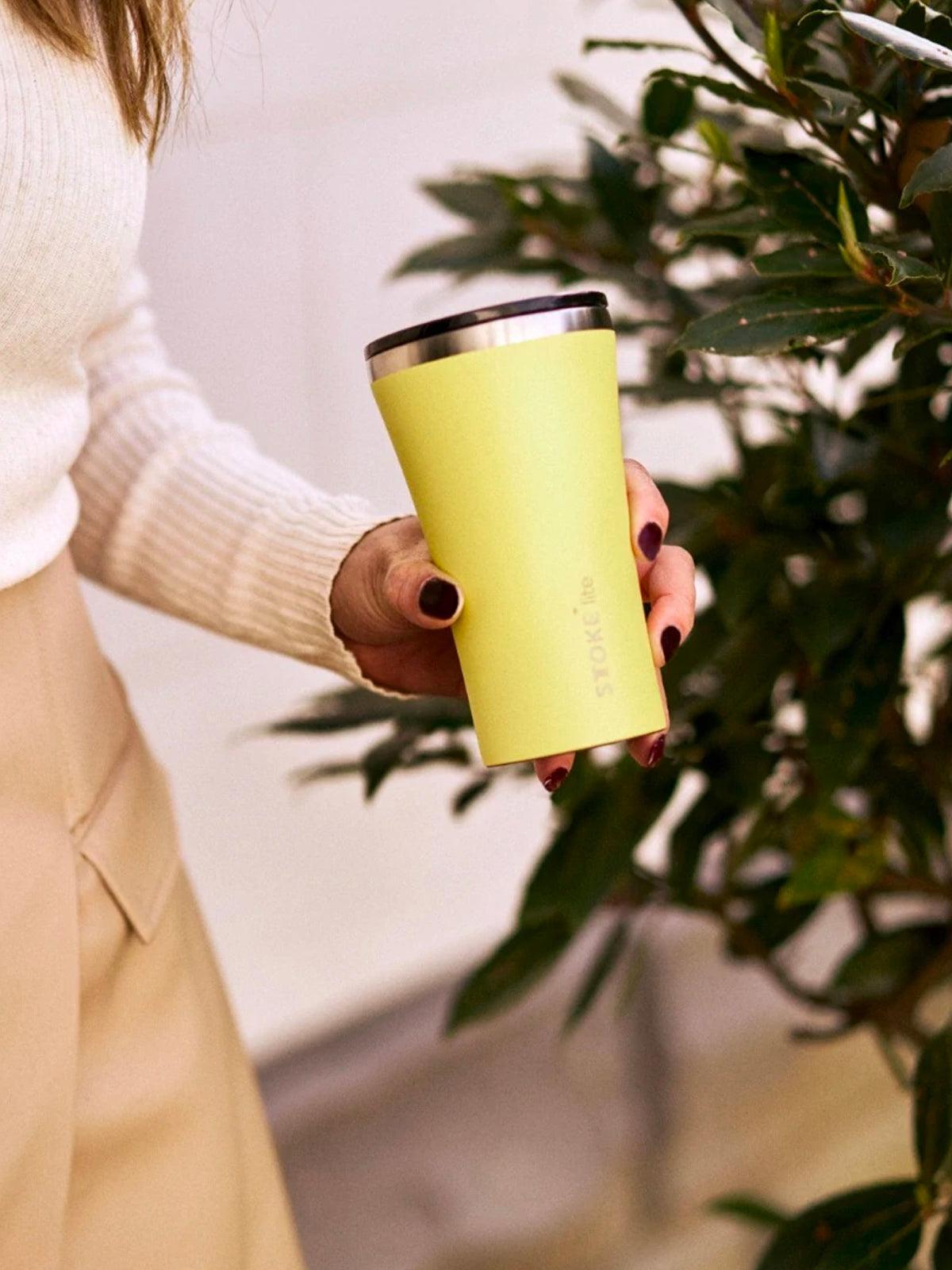 Sttoke Lite Insulated Cup 12oz Sunbeam Yellow