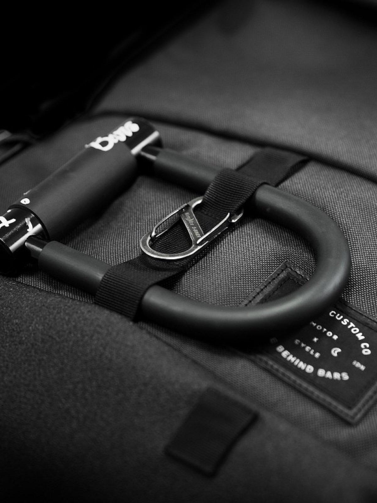 Life Behind Bars The Peloton Rolltop Backpack 30-42L Asphalt - MORE by Morello Indonesia