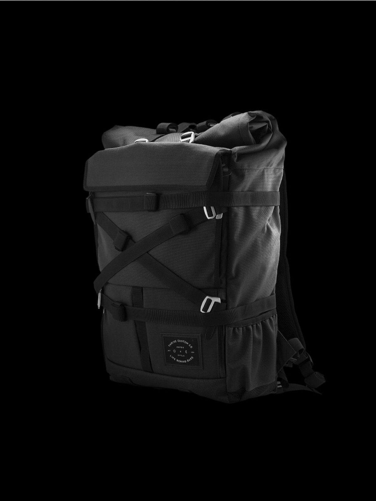Life Behind Bars The Peloton Rolltop Backpack 30-42L Asphalt - MORE by Morello Indonesia