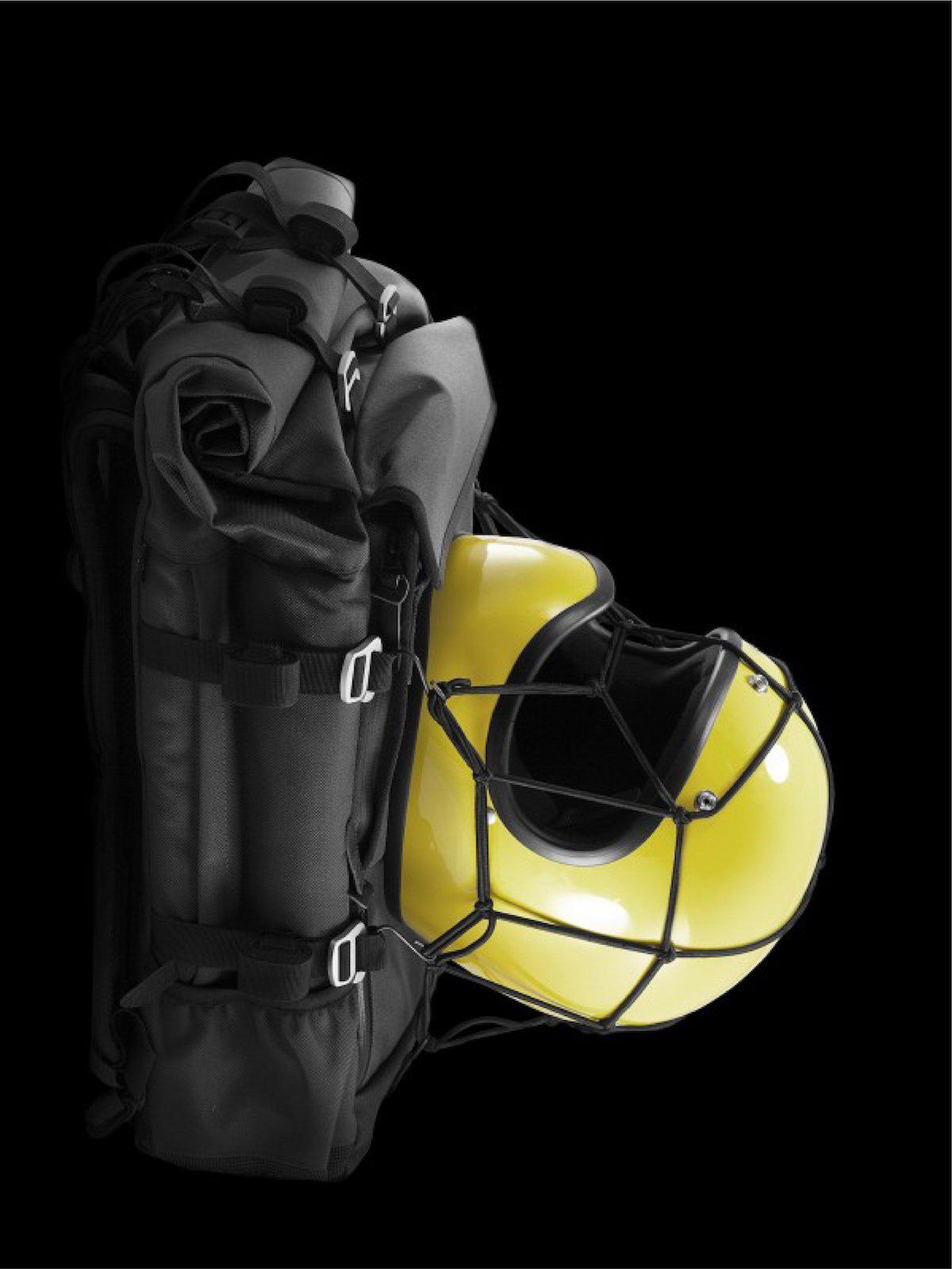Life Behind Bars The Peloton Rolltop Backpack 30-42L Asphalt - MORE by Morello Indonesia