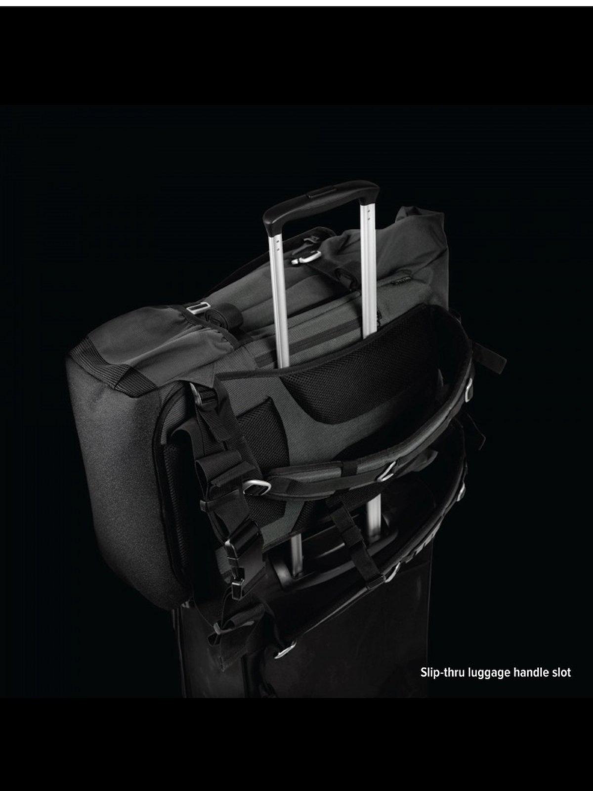 Life Behind Bars The Peloton Rolltop Backpack 30-42L Asphalt - MORE by Morello Indonesia