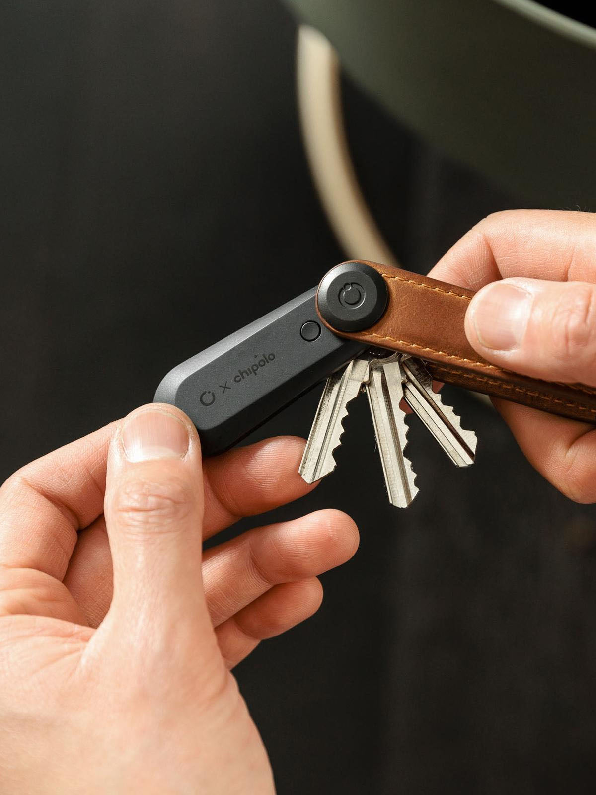 Orbitkey x Chipolo Tracker Black