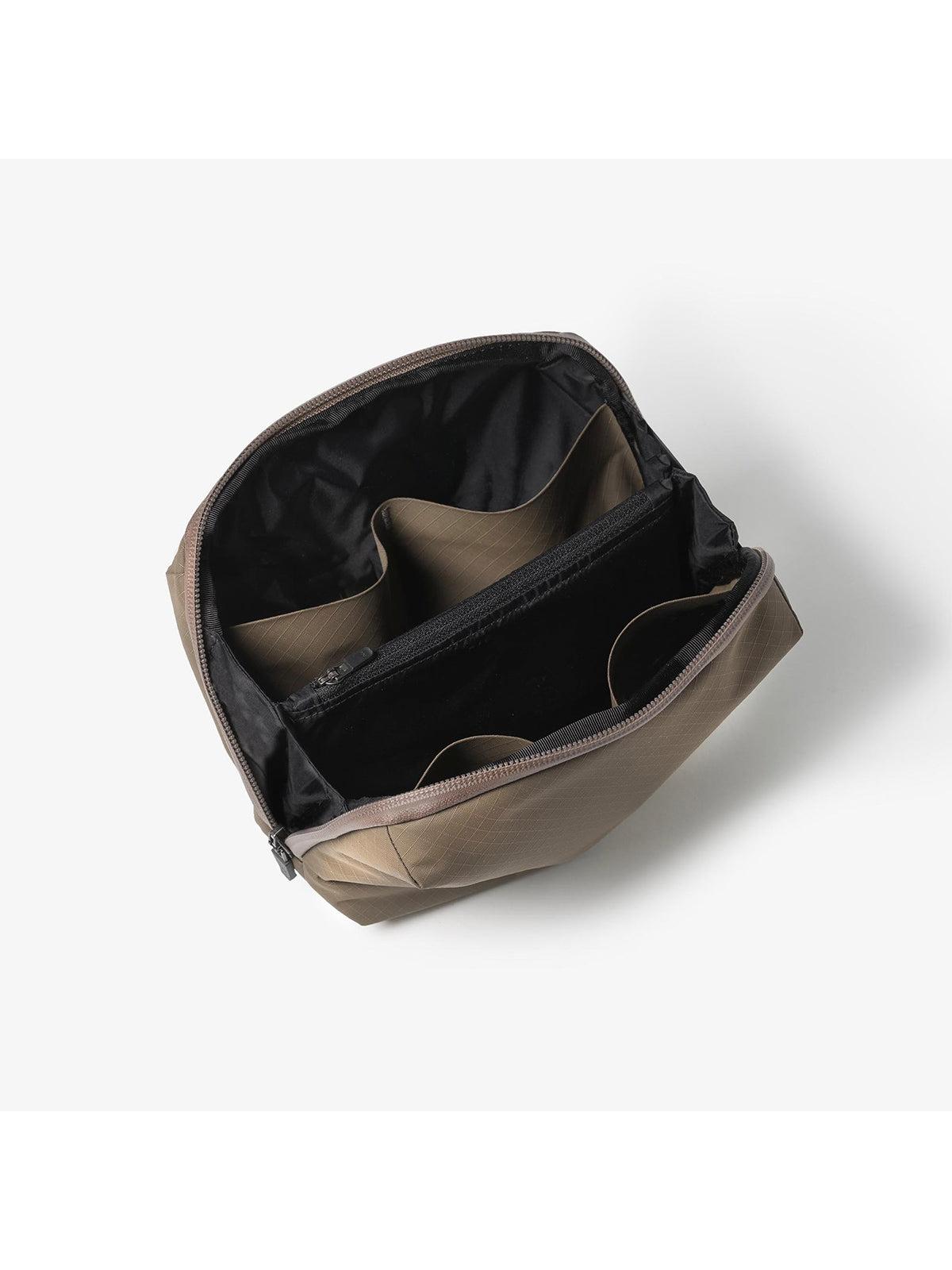 Pioneer Global Pouch Earth