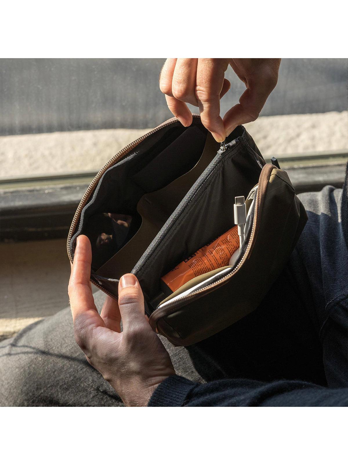 Pioneer Global Pouch Earth