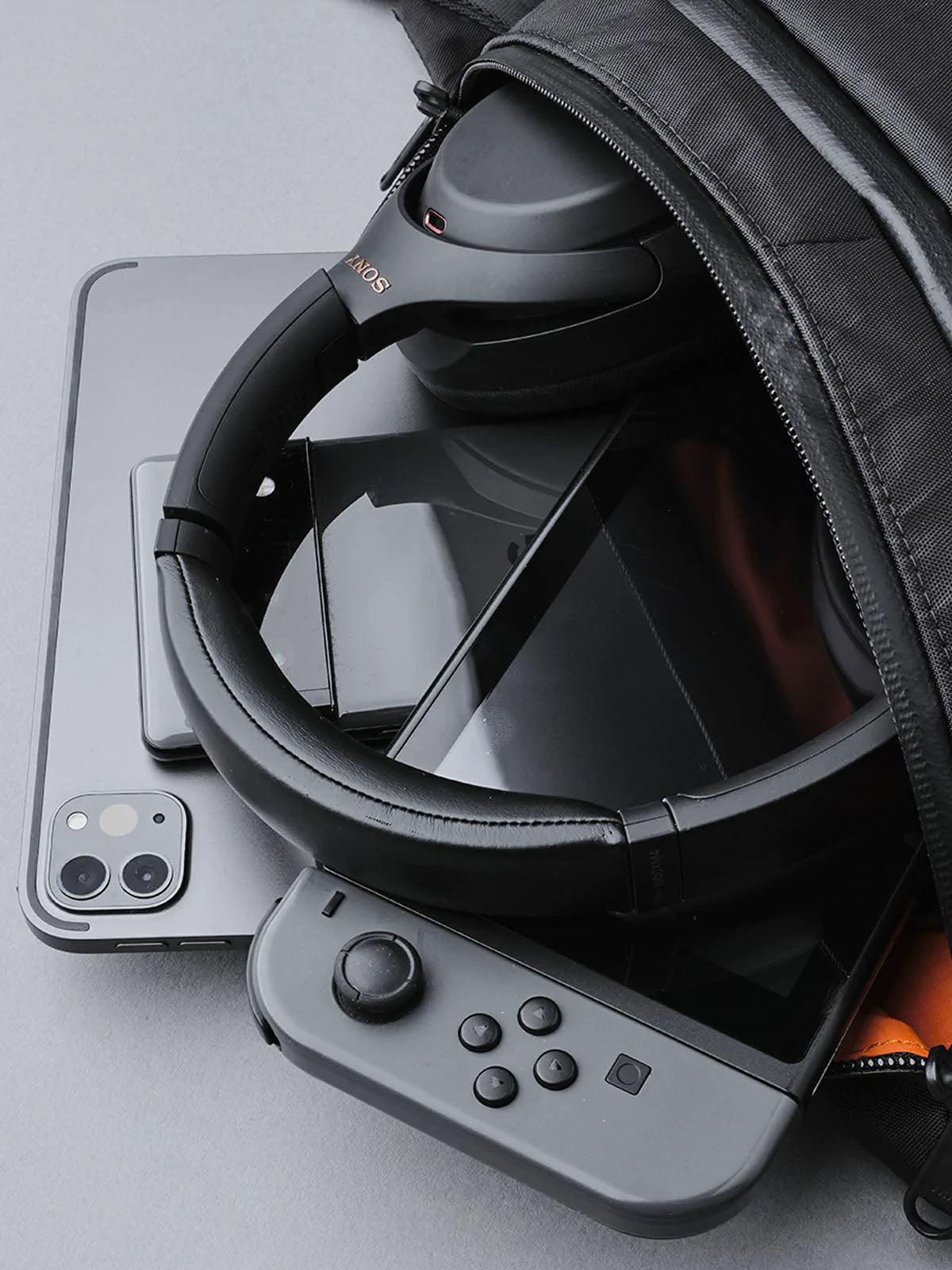 Alpaka Bravo X Sling Limited Edition Black VX42