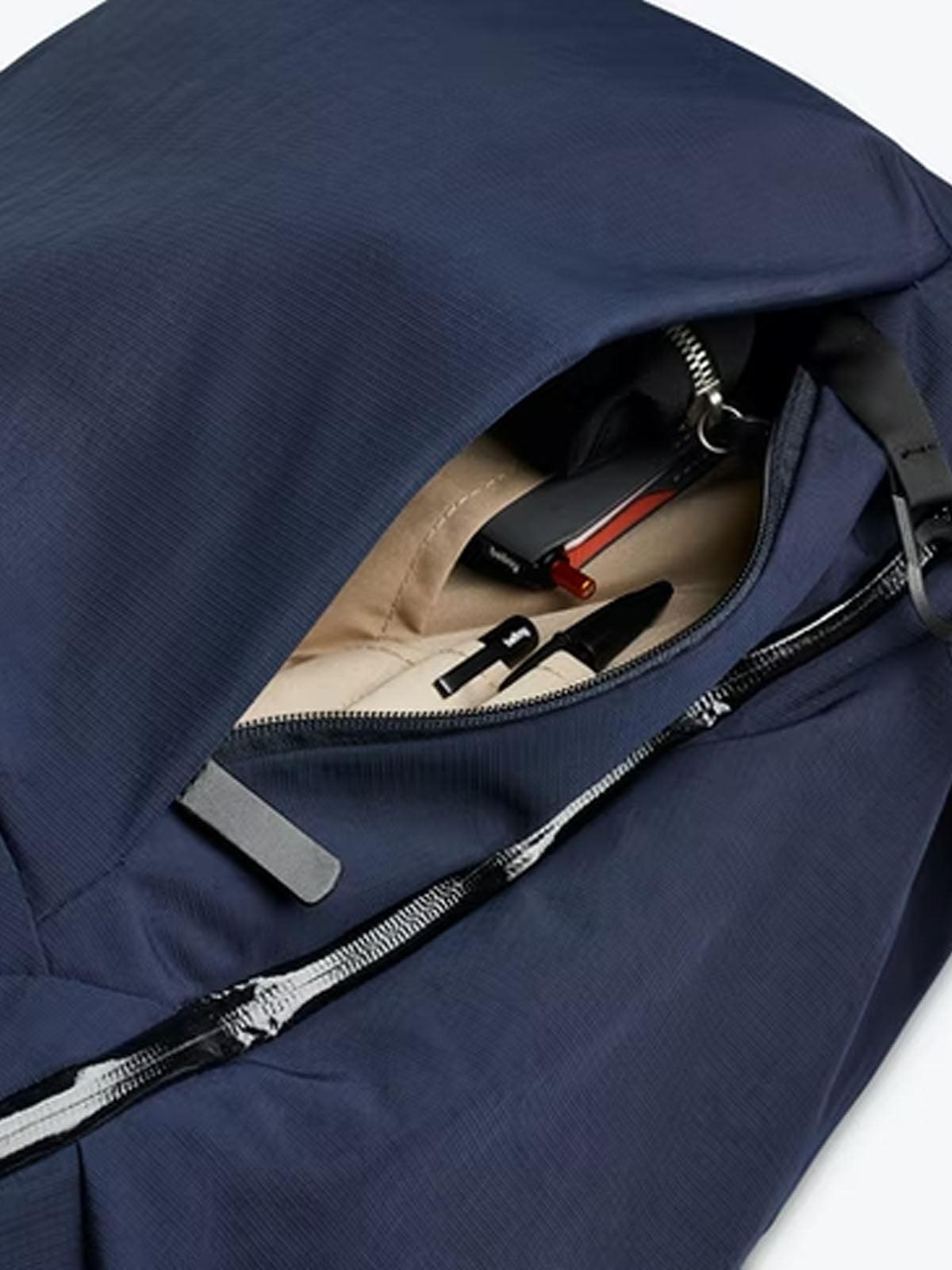 Bellroy Transit Backpack Plus Nightsky