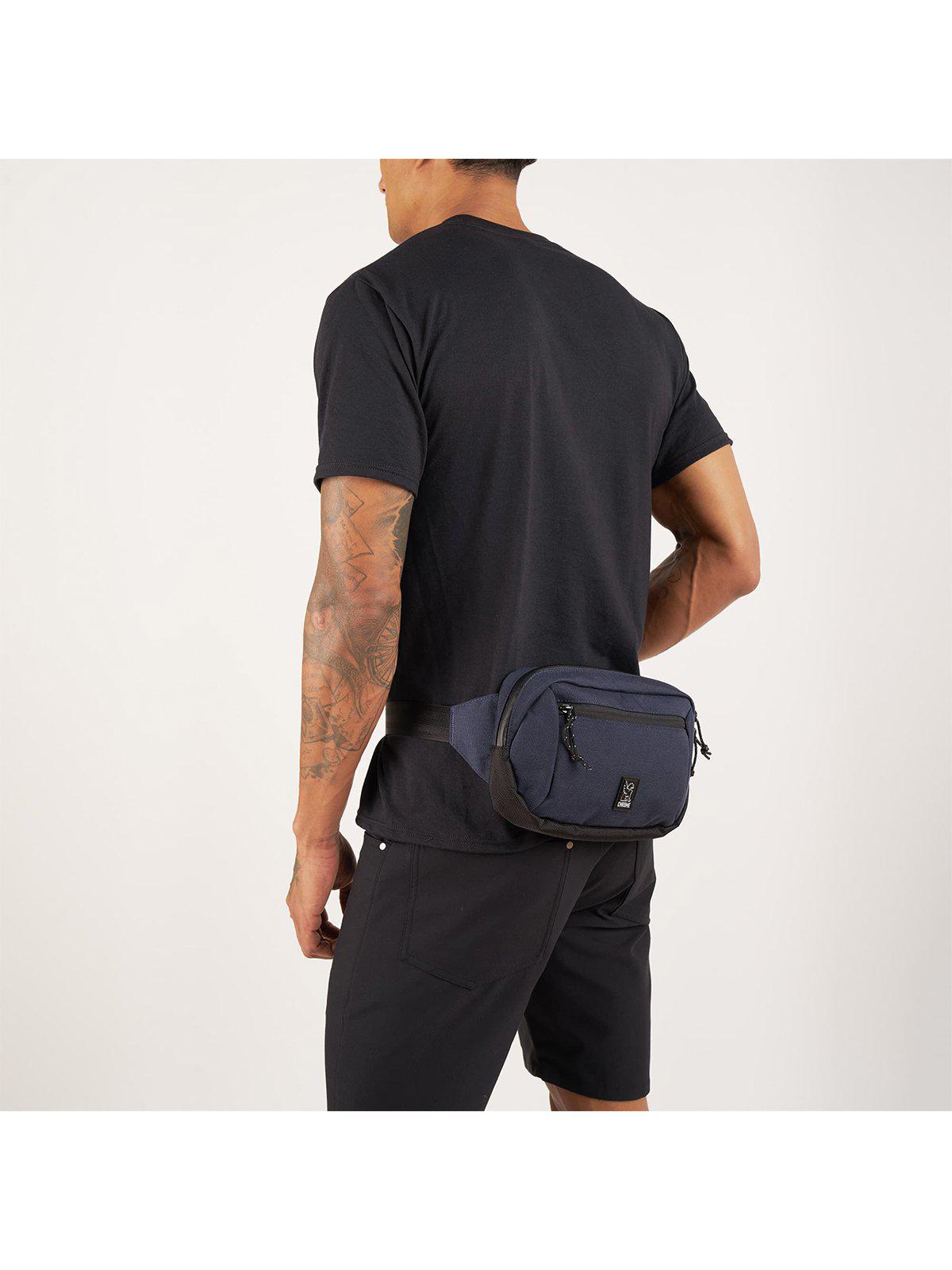 Chrome Industries BLCKCHRM 22X Ziptop Waistpack