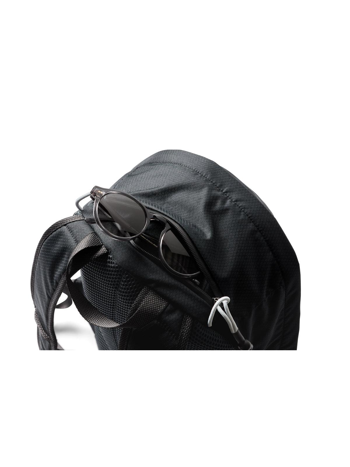 Bellroy Lite Daypack Shadow (Leather Free)