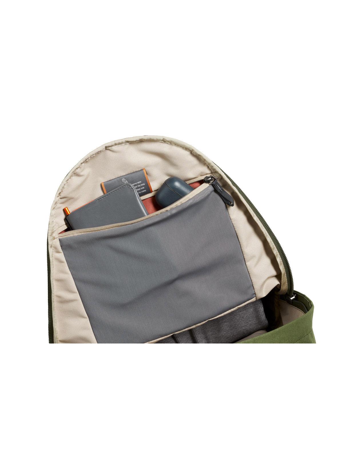 bellroy classic backpack plus second edition Bellroy Classic Backpack Plus Second Edition Ranger Green