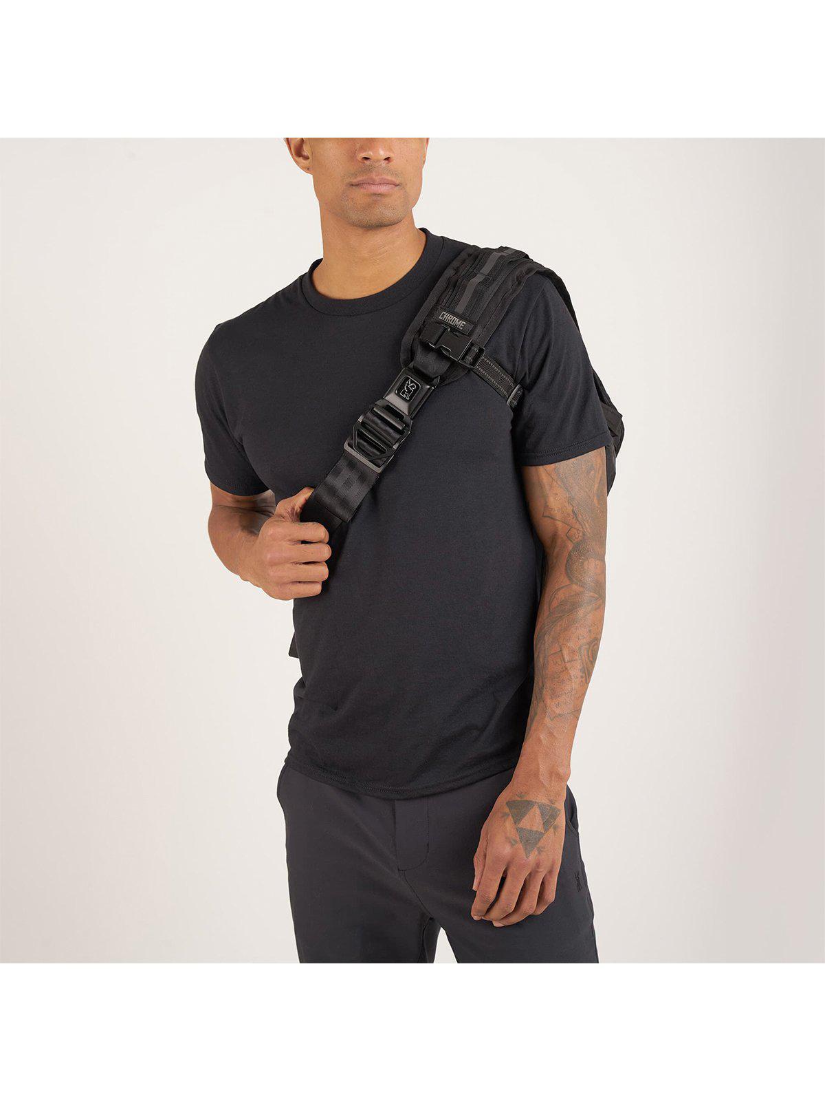 Chrome Industries Citizen Messenger Swedish Camo