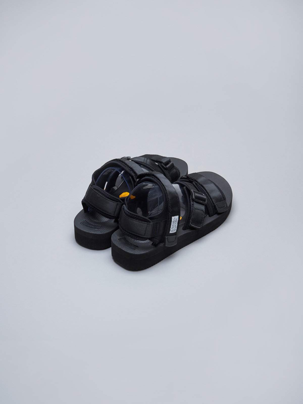 Suicoke KISEE-V Black - MORE by Morello Indonesia