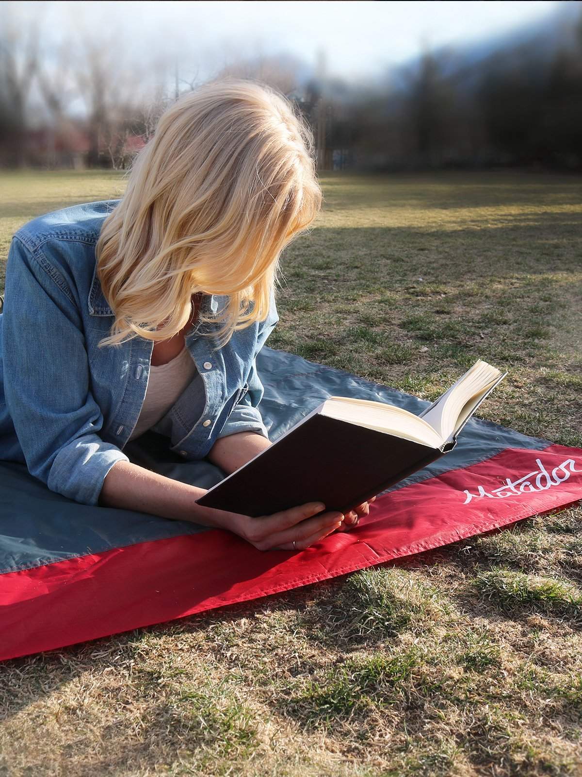 Matador Pocket Blanket 2.0 Original Red - MORE by Morello Indonesia