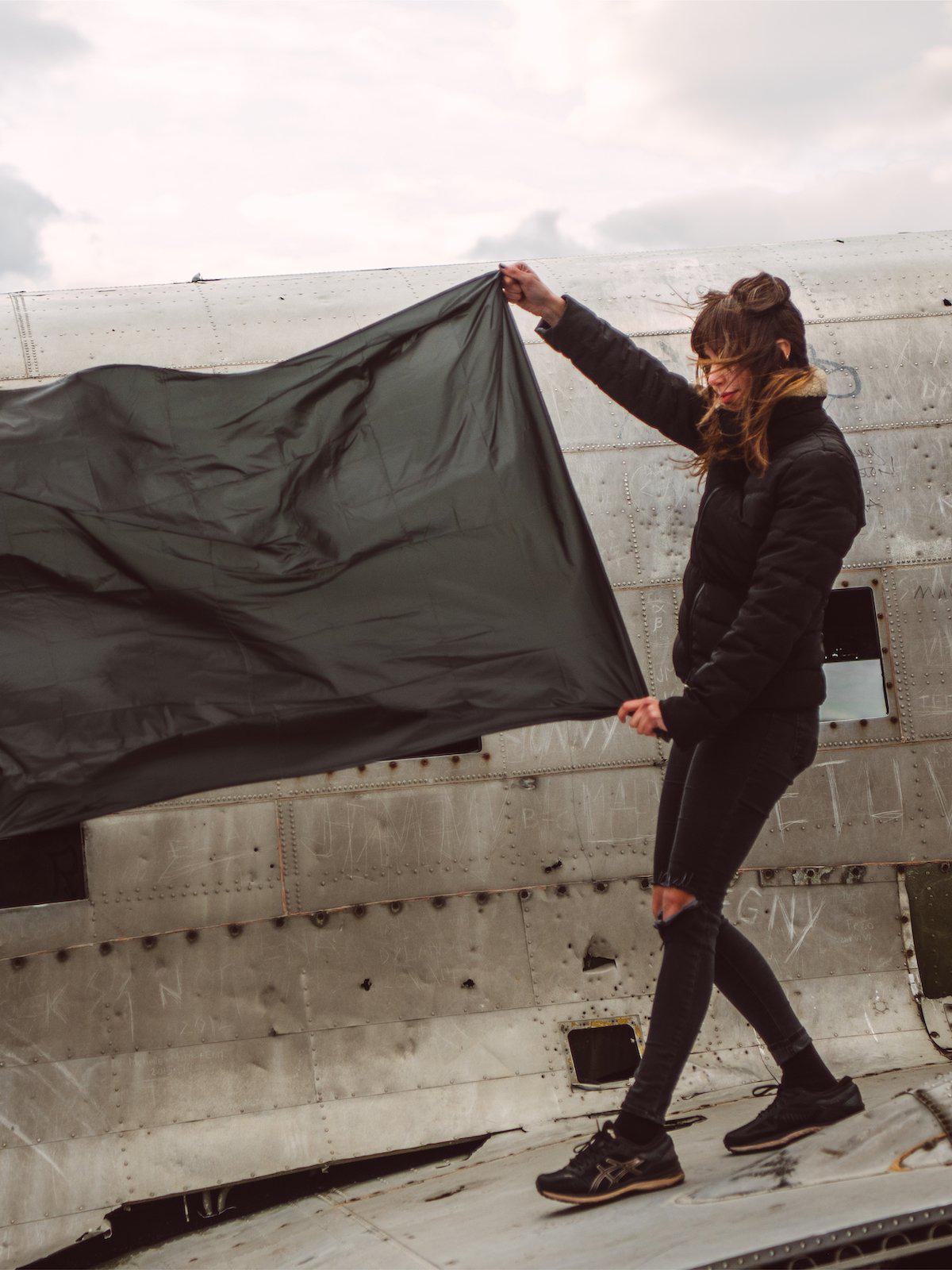 Matador Pocket Blanket 2.0 Black - MORE by Morello Indonesia
