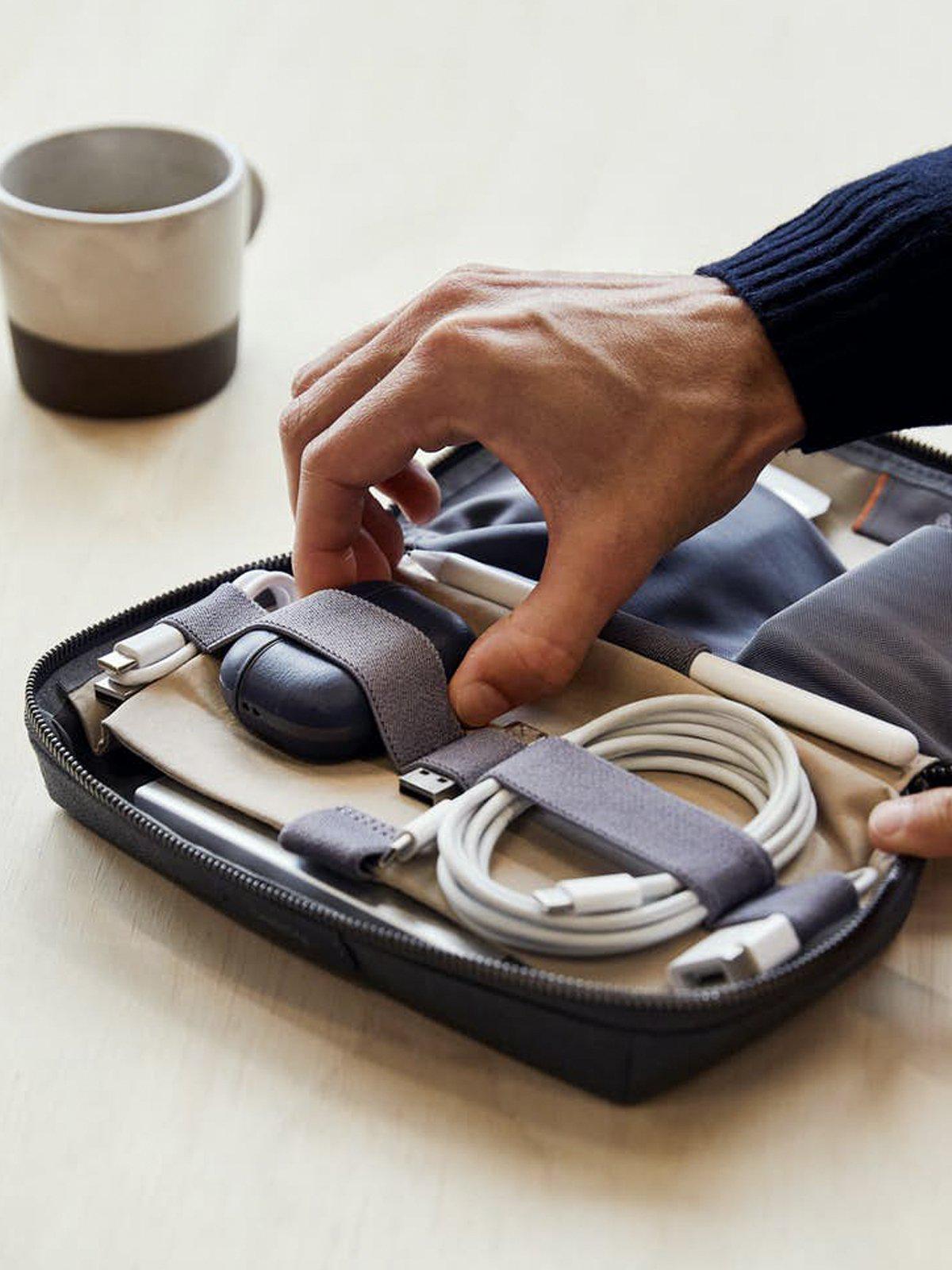 Bellroy Pod Jacket AirPods Pro Black